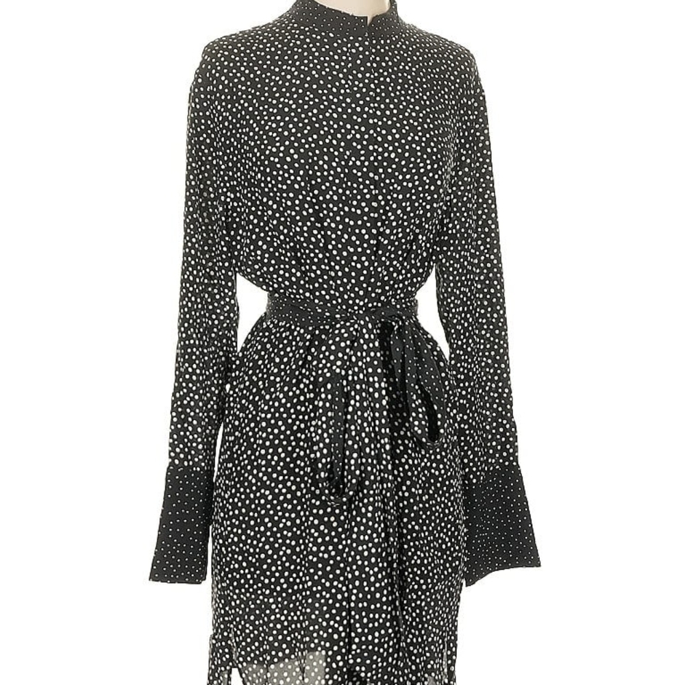 Diane von Furstenberg 100% Silk, long sleeve,  polka dot print, black, short - Picture 4 of 8